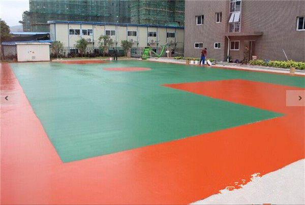 傾盆大雨來襲，丙烯酸球場地坪是如何從容面對？